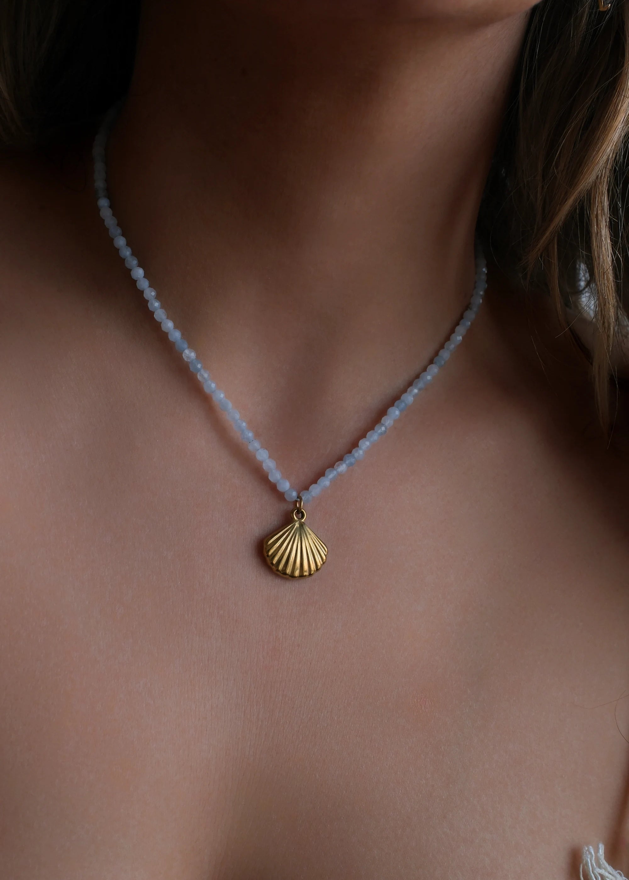 Collar Aquamarine Shell