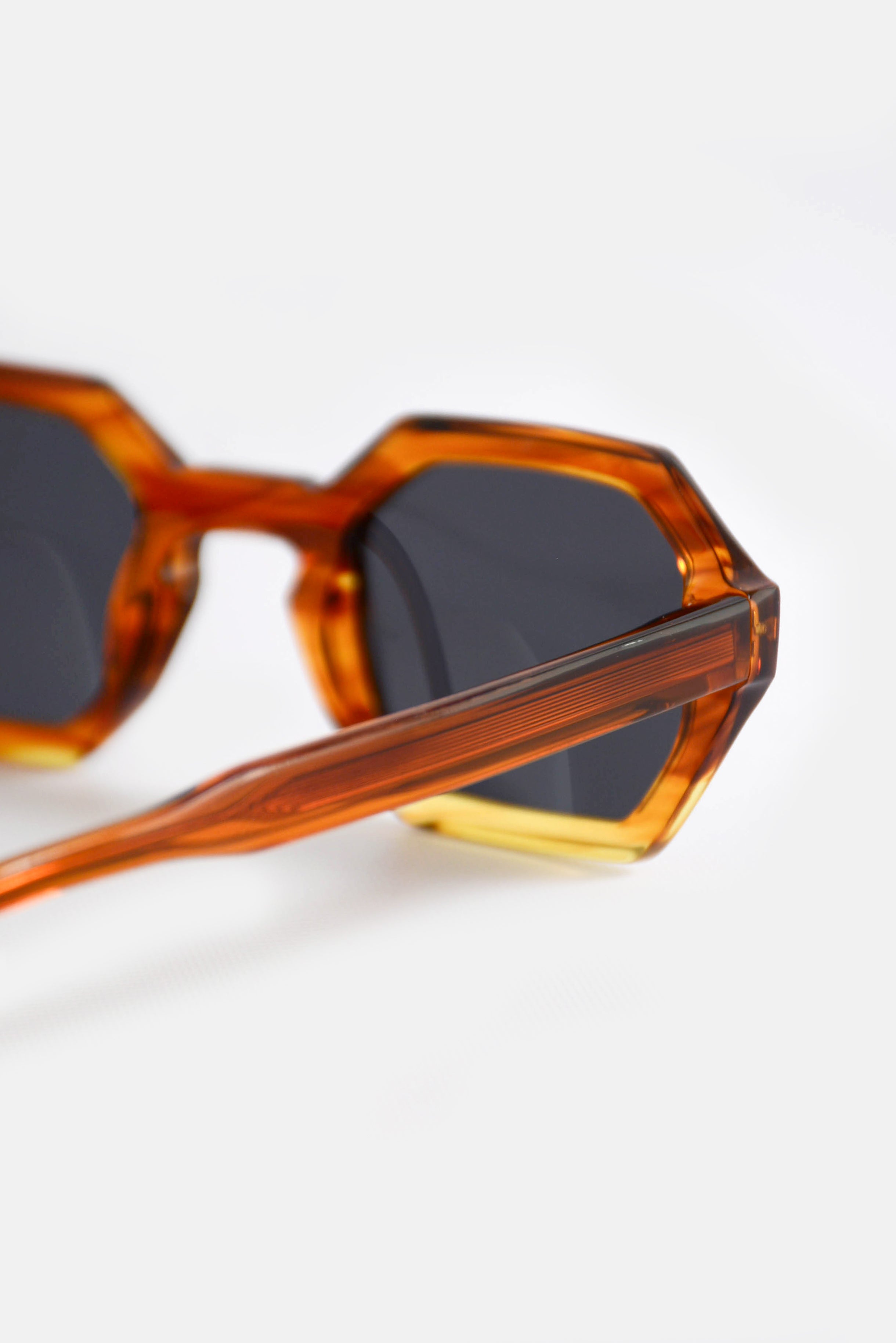 Bowie Sunnies Amber Tort