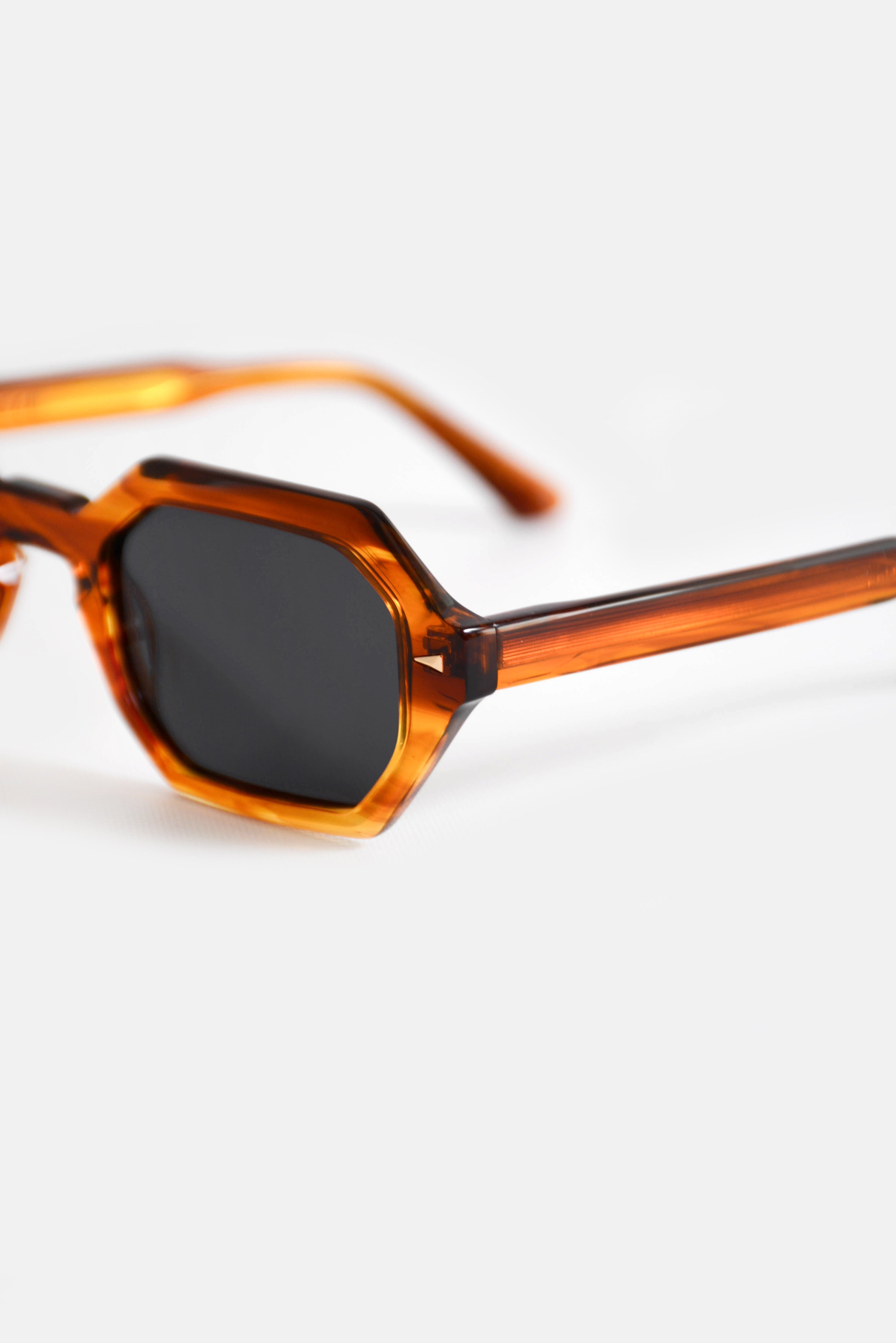 Bowie Sunnies Amber Tort