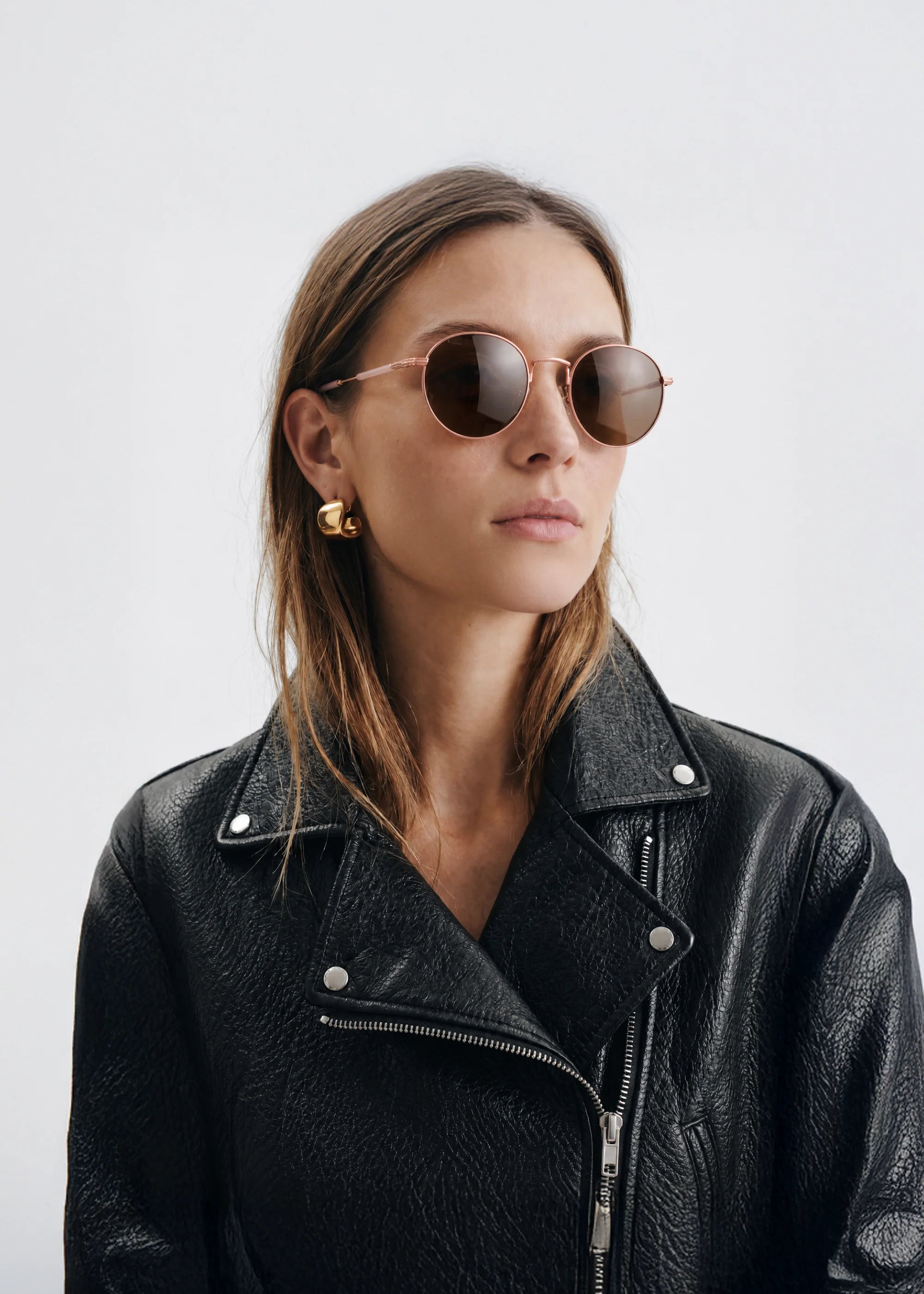 Danielle Sunnies Café