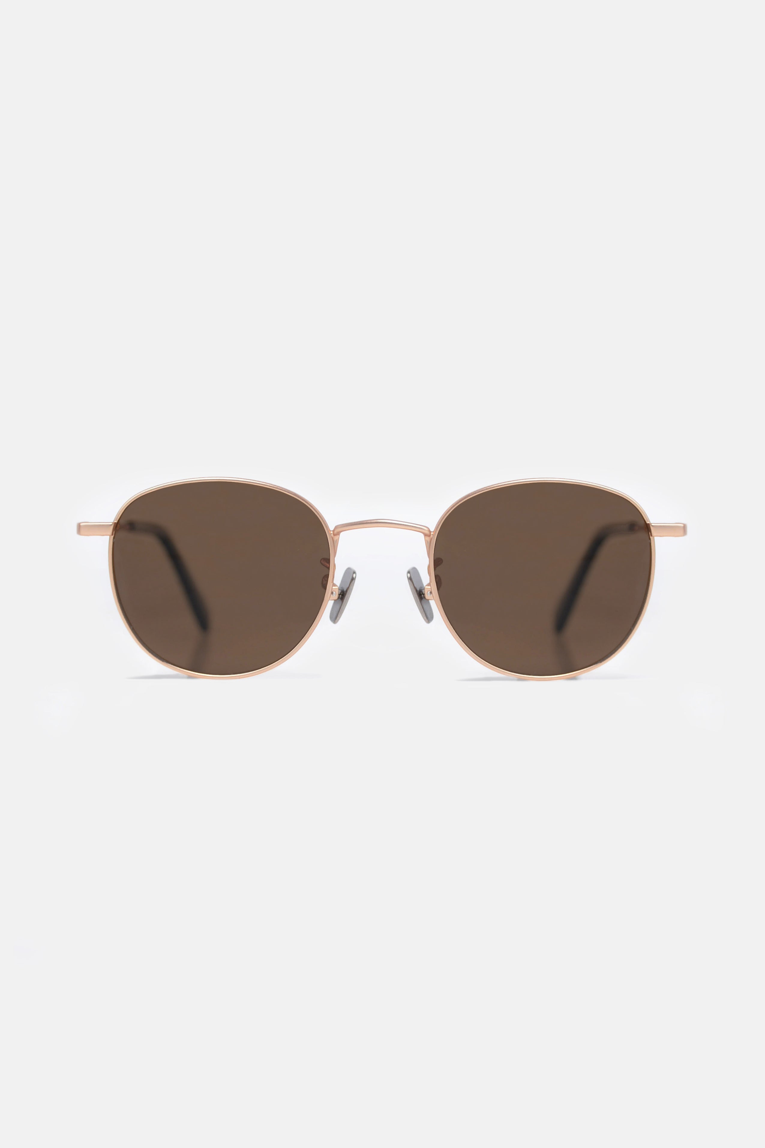 Elanor Sunnies Cafés