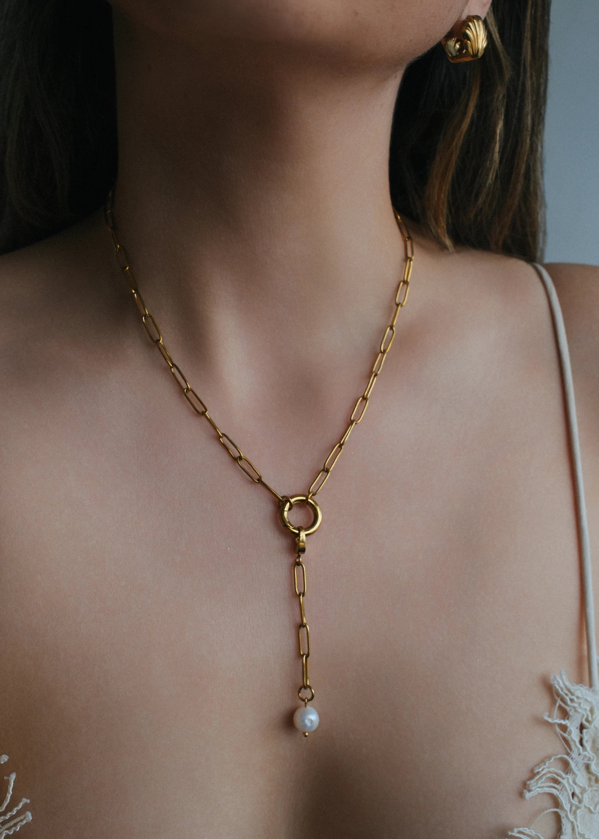 Long Pearl Clip-On Collector