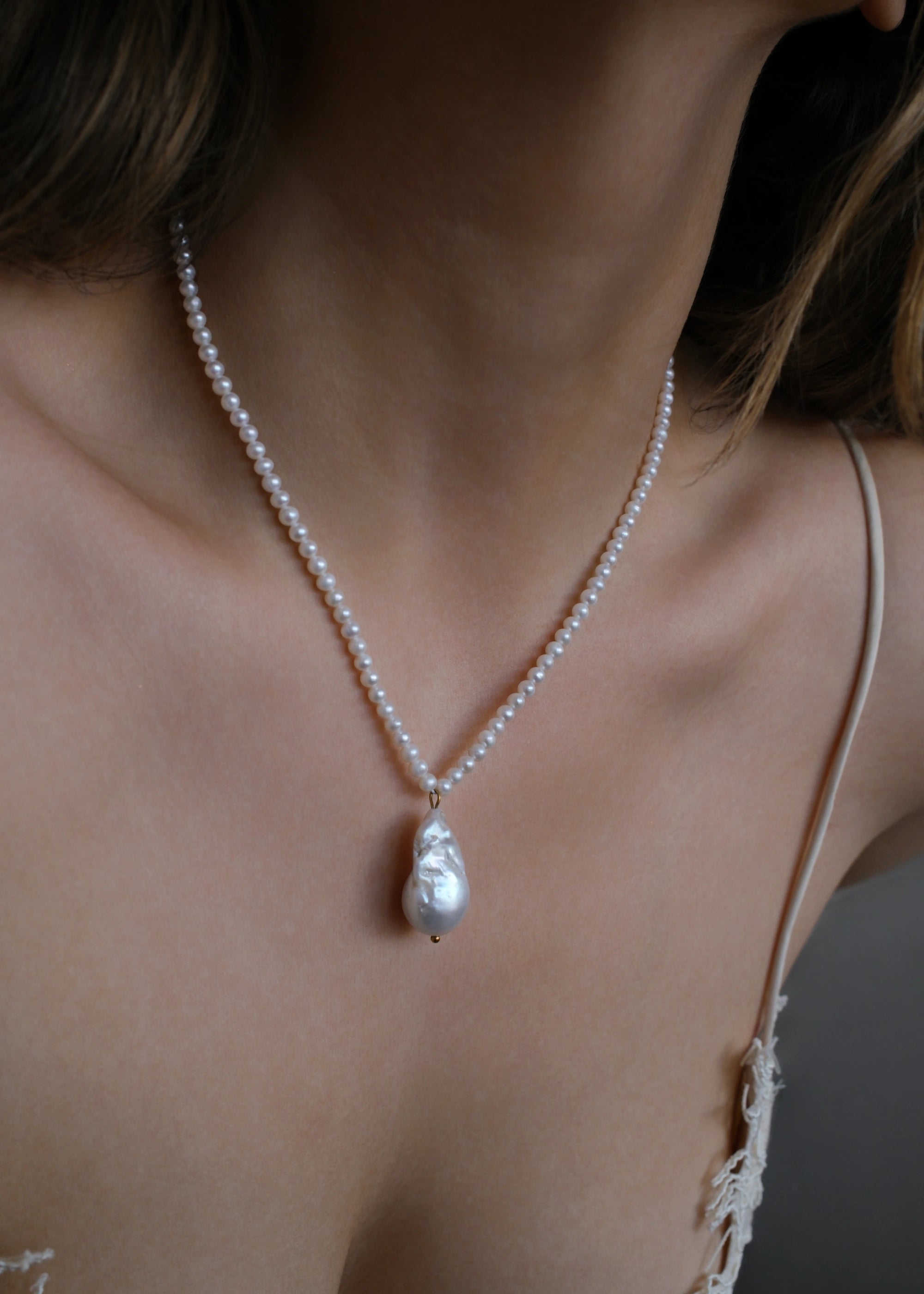 Collar Baroque Drop
