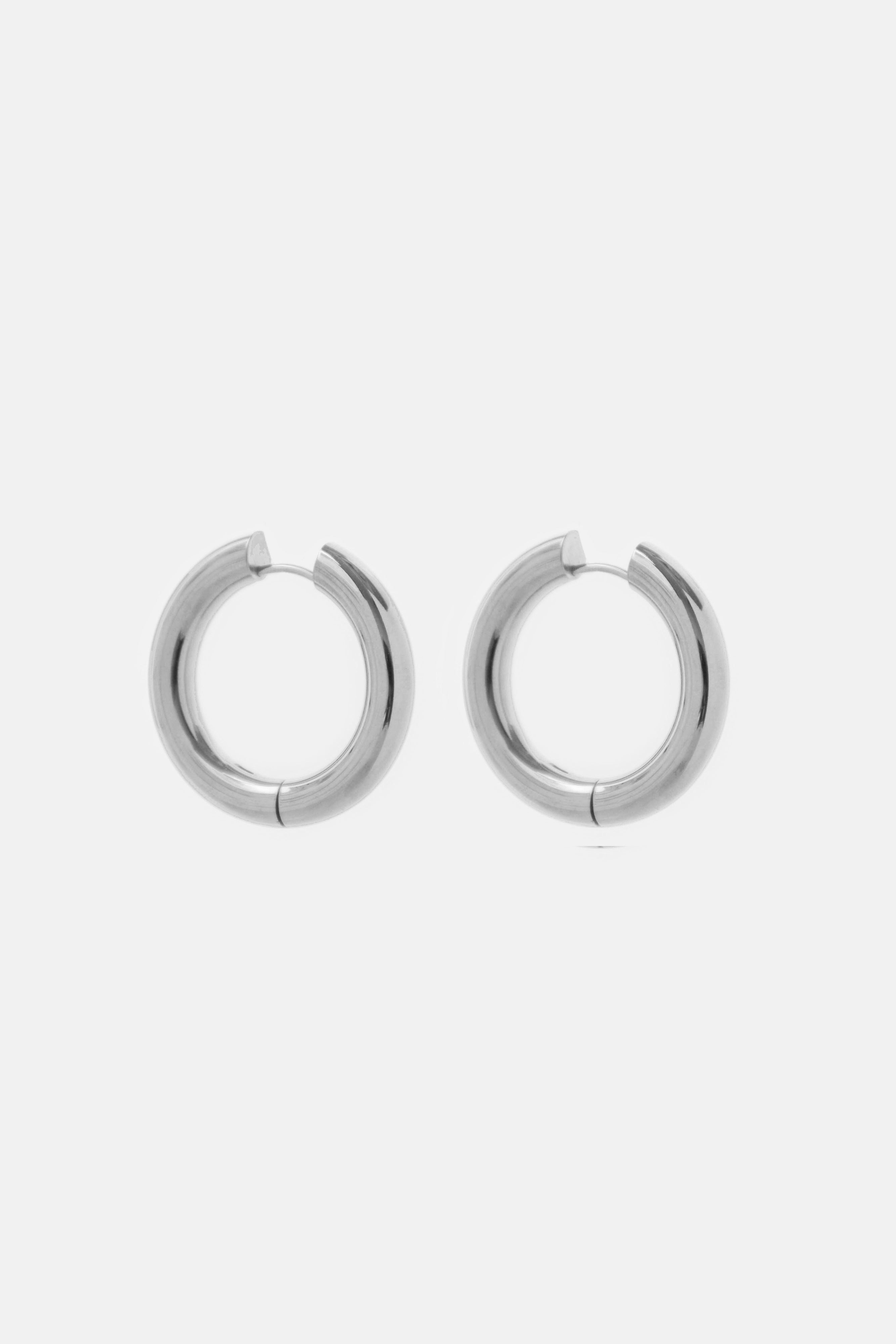 The Classic Hoop Earring 3