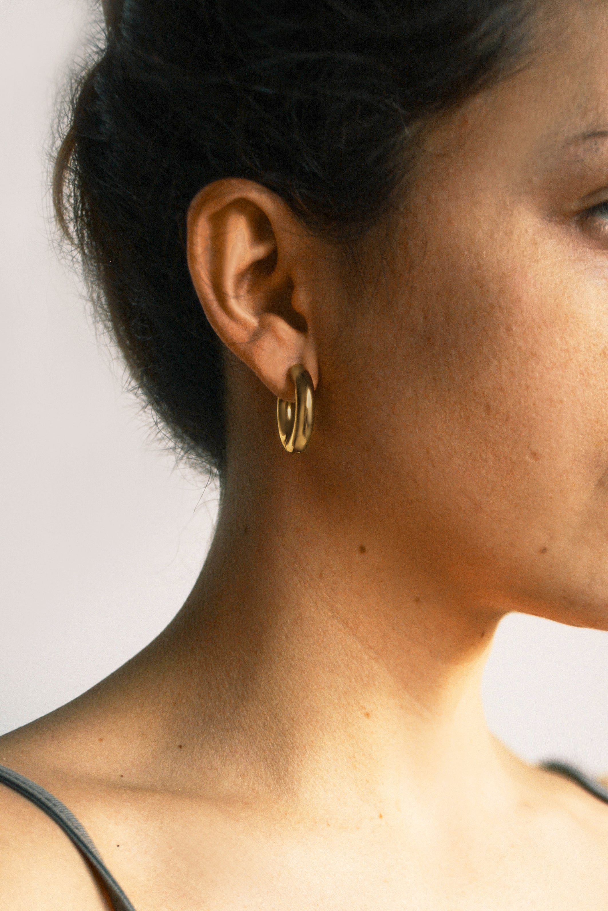 The Classic Hoop Earring 2.5