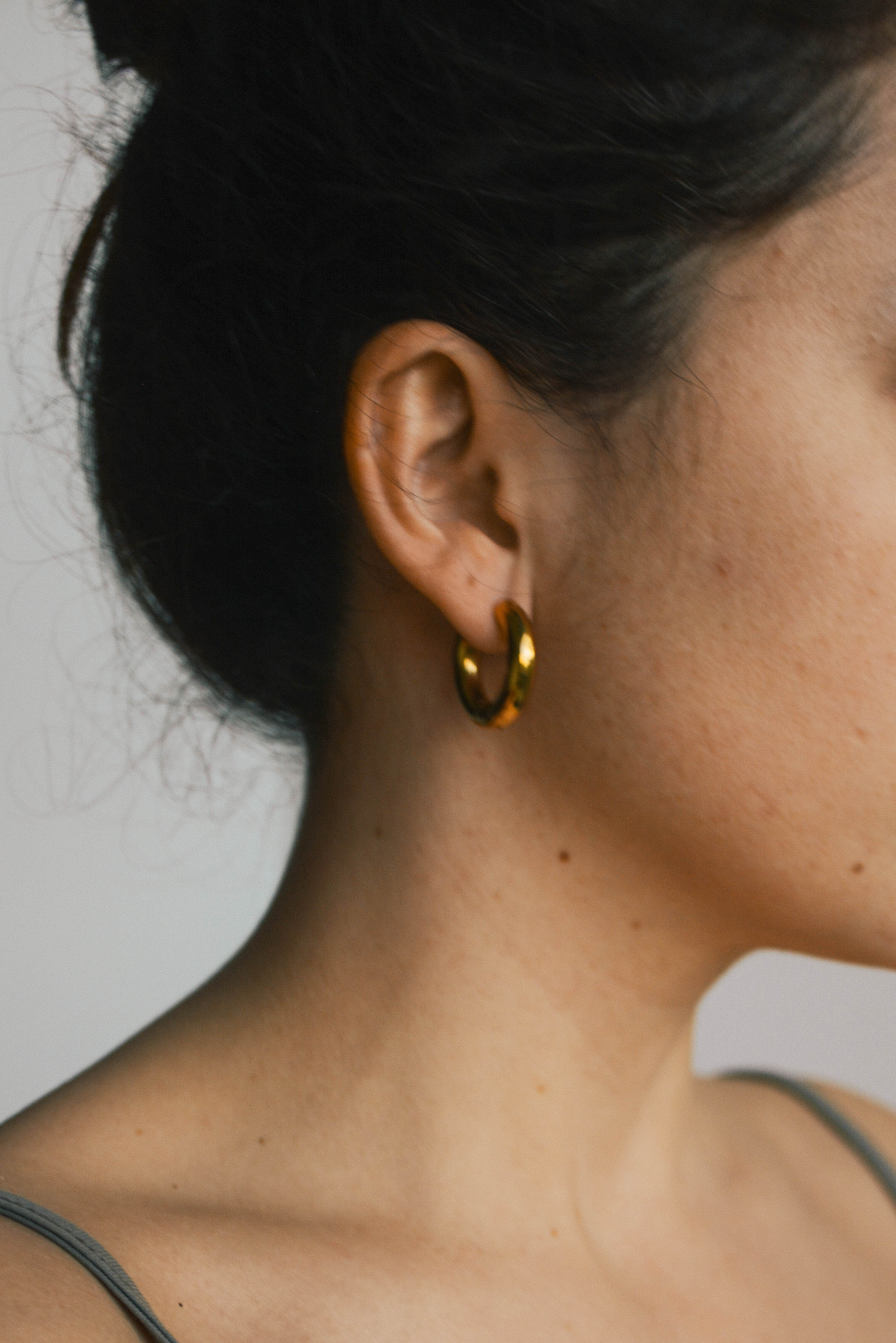 The Classic Hoop Earring 2.5