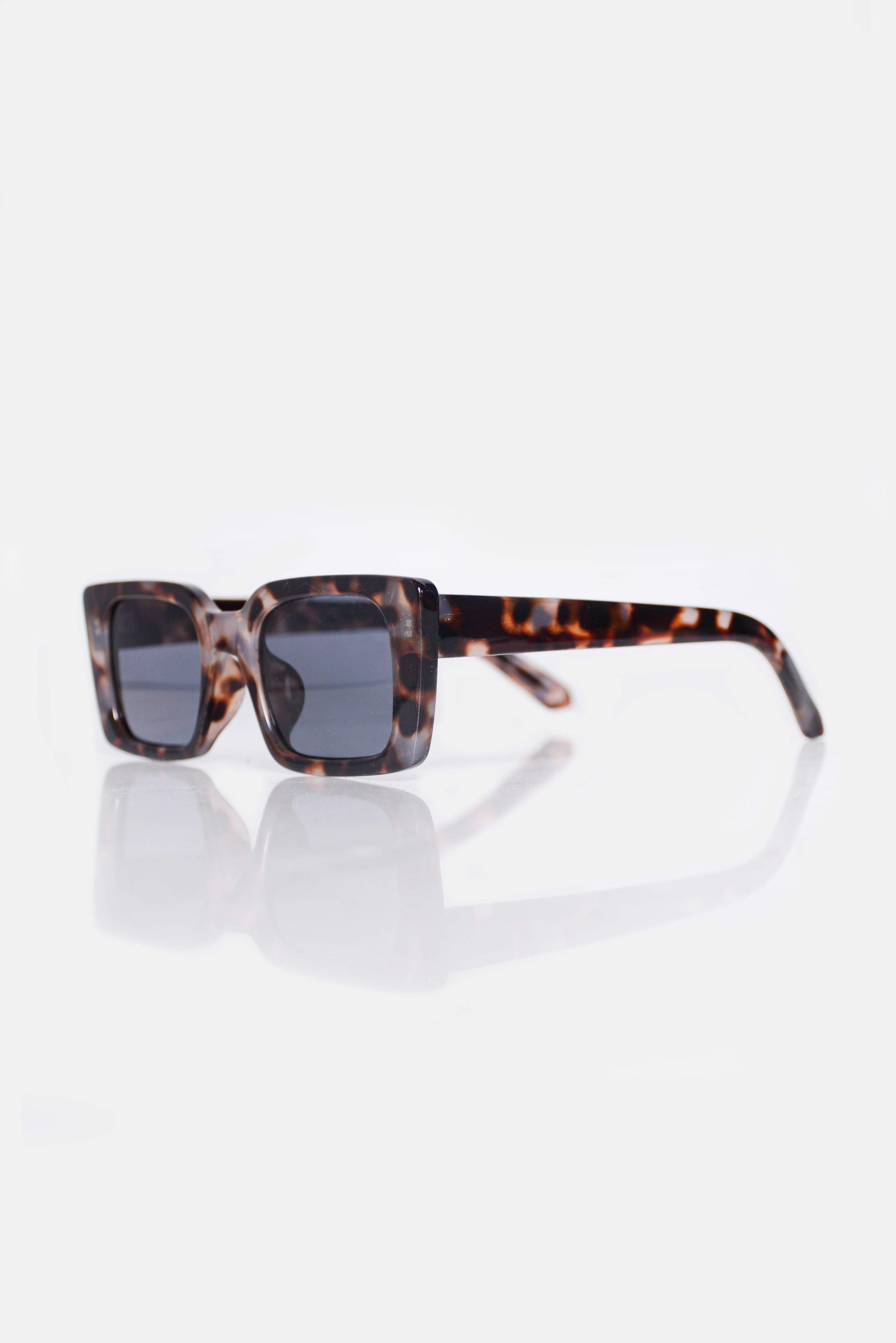 Monique Sunnies Leopard Negro