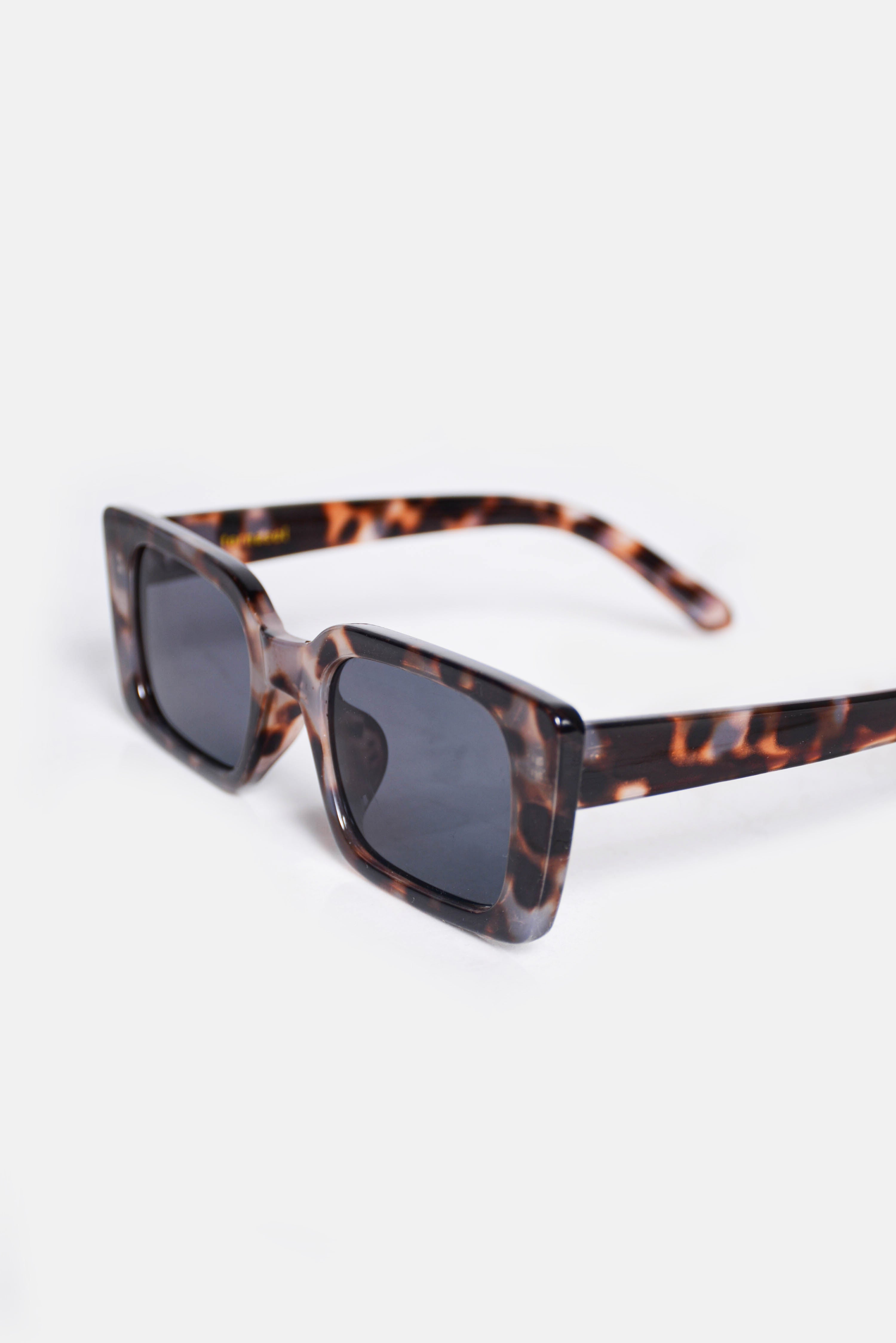 Monique Sunnies Leopard Negro