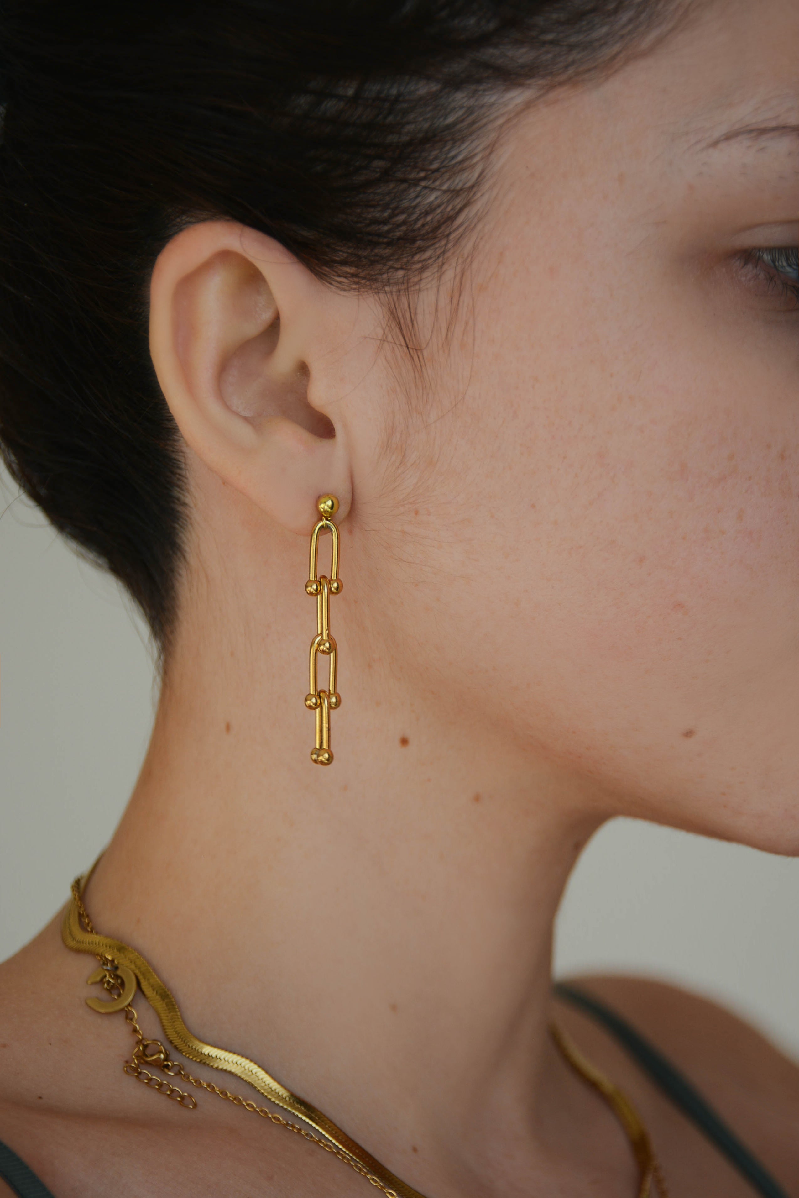 The Catena Earring