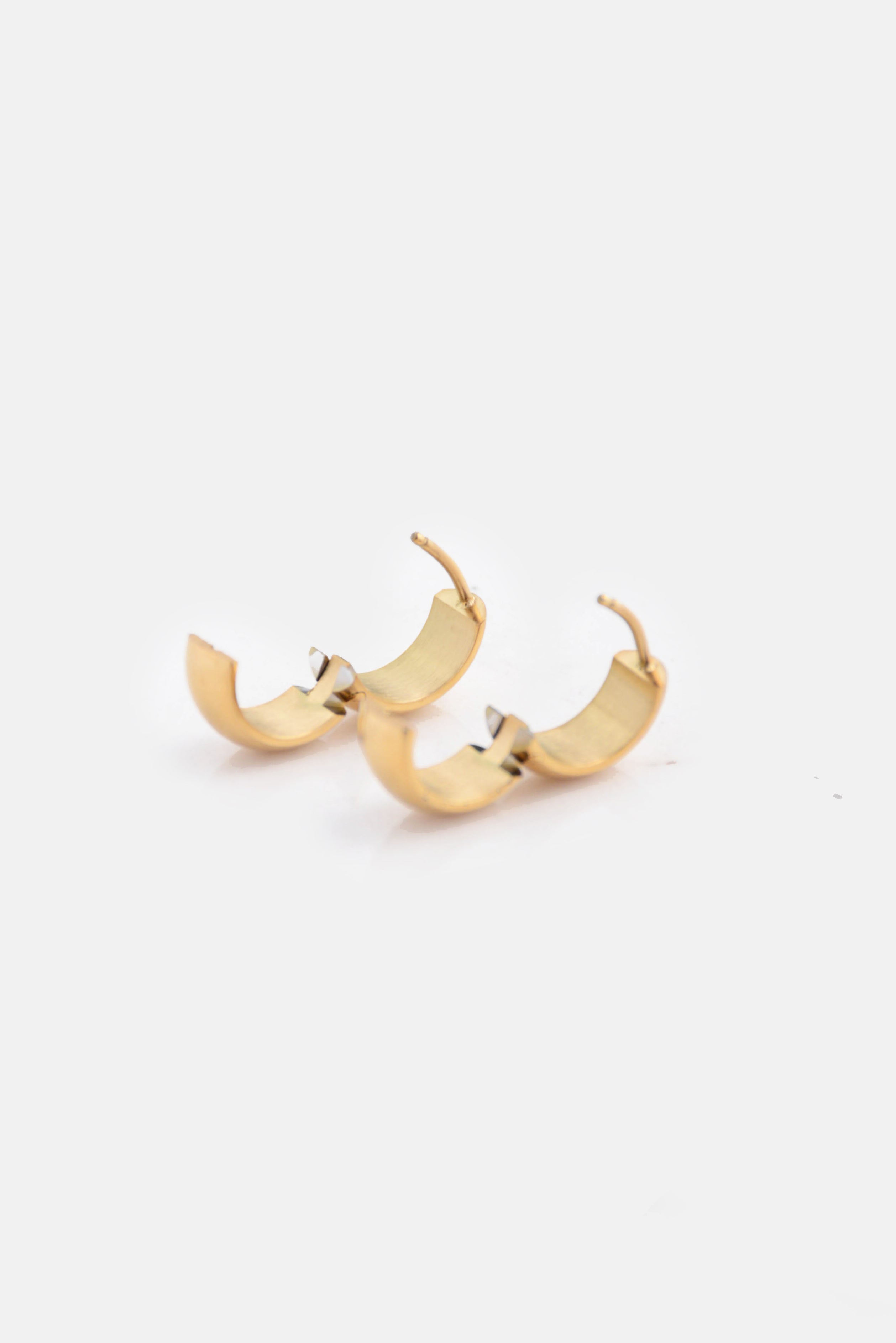 The Oval Hoop Earring